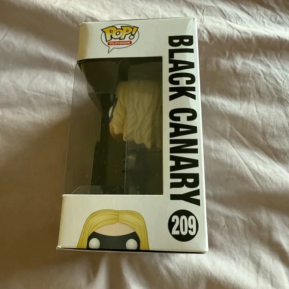 FUNKO POP | Black Canary of Arrow Figurine - Picture 3 of 6